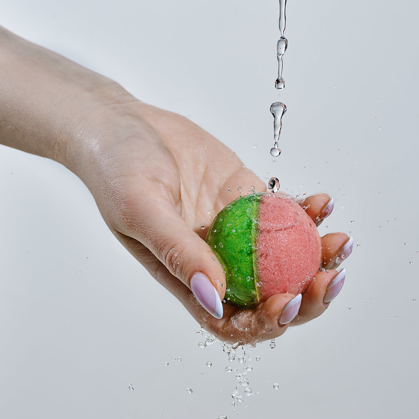 Vegan Bath Bombs – Set of 6 Cruelty-Free, Kid-Safe Fizzy Bath Balls | Natural Essential Oils | Gift Set for Women & Children