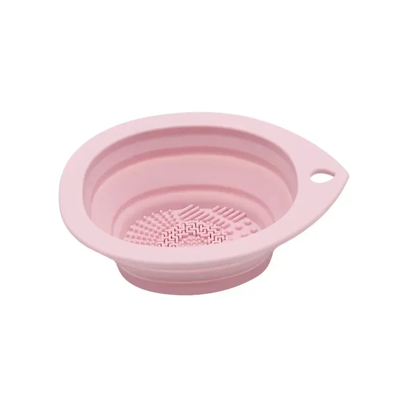 Pink foldable silicone makeup brush cleaning bowl – soft, reusable beauty tool for washing makeup brushes and blenders